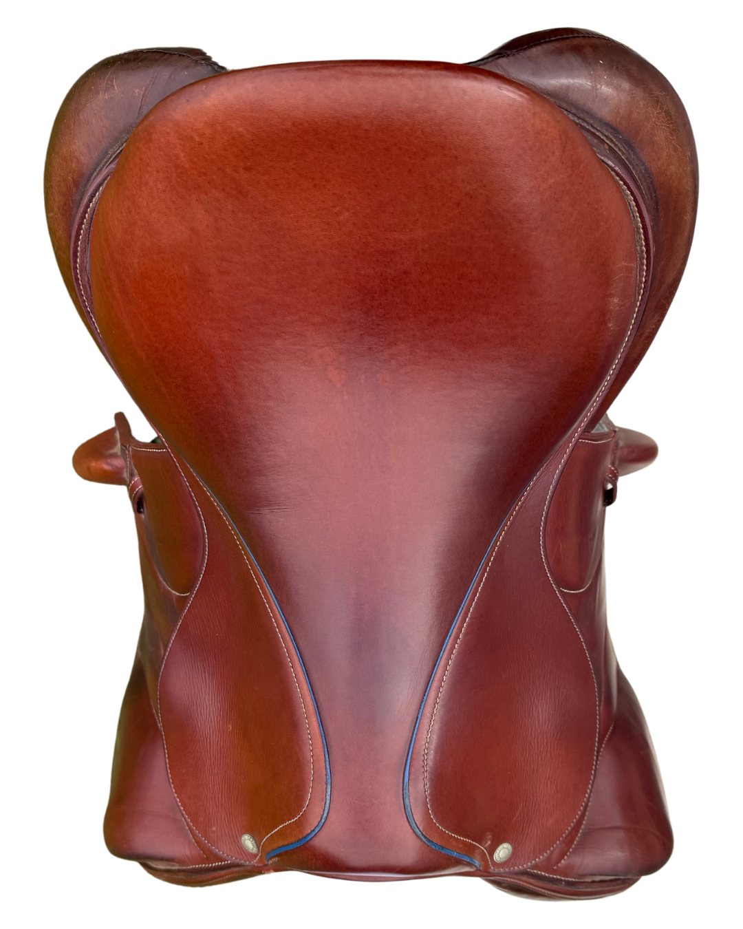 Devoucoux Chiberta O dressage saddle seat view 17.5 inch calfskin leather brown beautiful