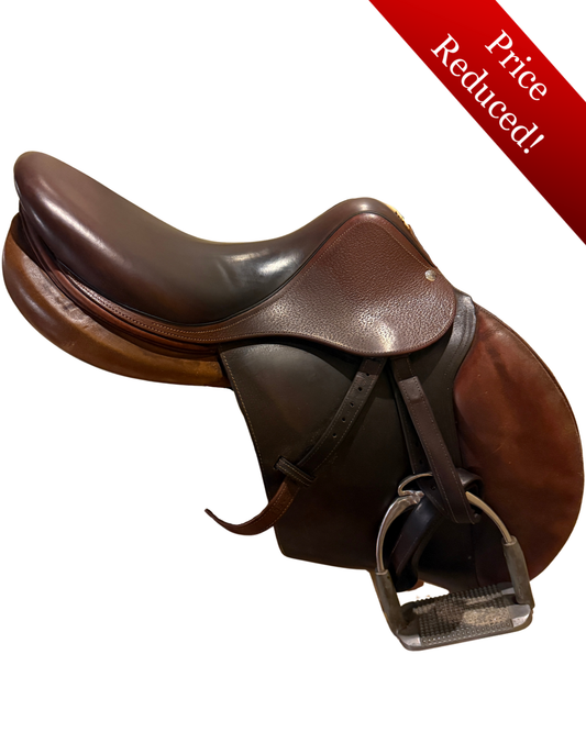 Devoucoux Biarritz Close Contact Jumping Saddle | 17”
