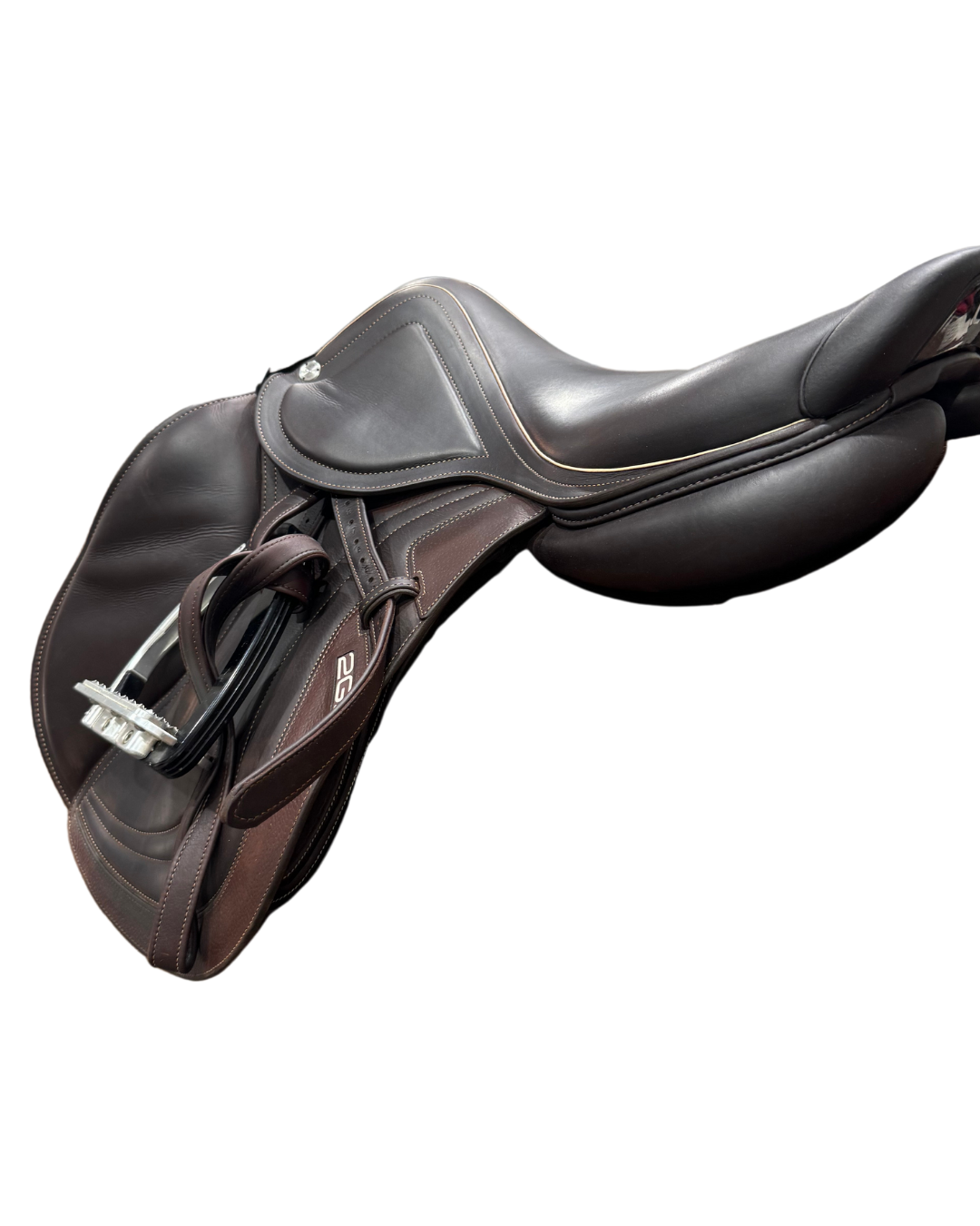 CWD • SE32 (2Gs Mademoiselle® Semi-flat seat) • Seat:  002