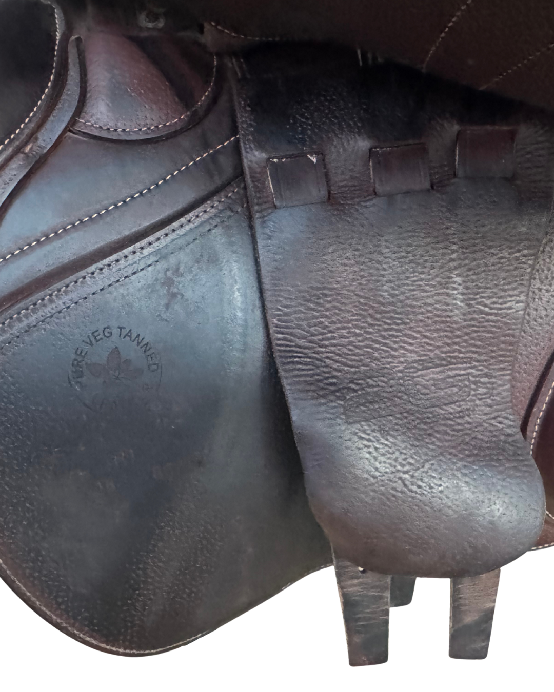 CWD SE32 2Gs Mademoiselle Close Contact Jumping Saddle | S2 Seat