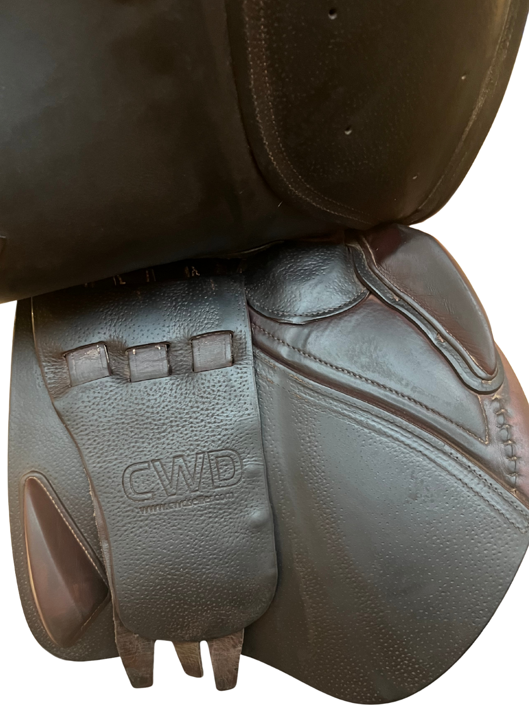 CWD SE01 Jump Saddle | 17.5”